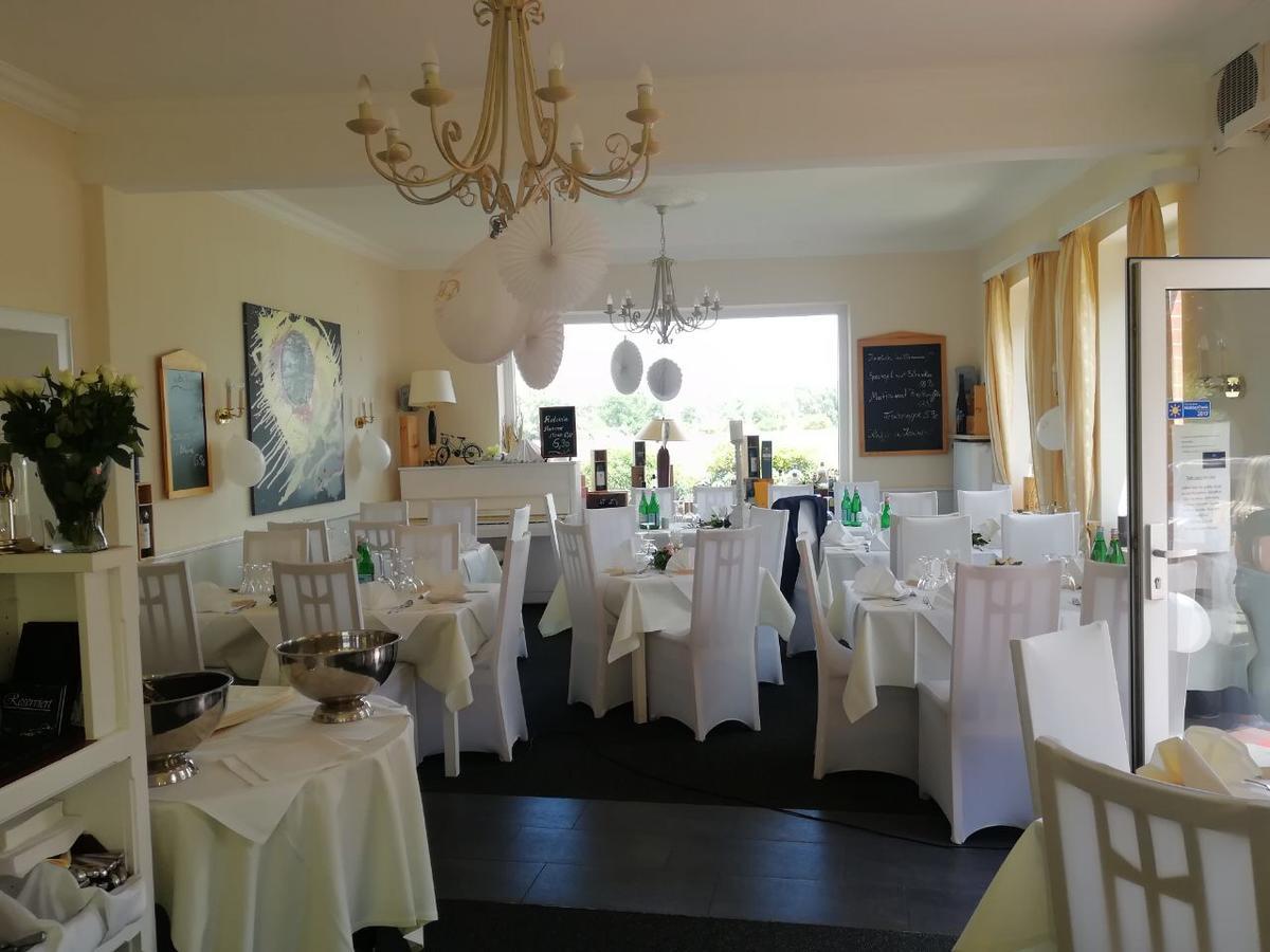 Elbhotel Bleckede Εξωτερικό φωτογραφία